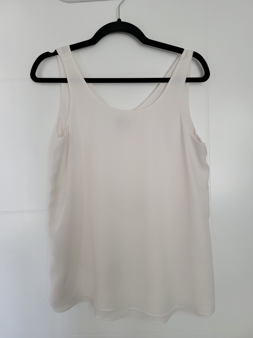 Denver Hayes White Reversible Sleeveless Tank Top